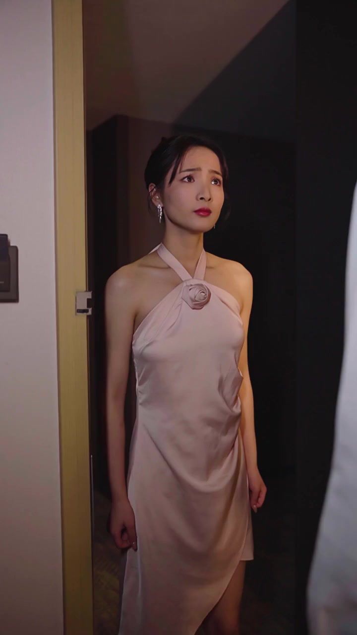 裴总,夫人说她不需要两个老公 2024 短剧 海报