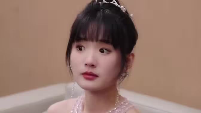 傅少,您夫人马甲藏不住了 2024 短剧 海报