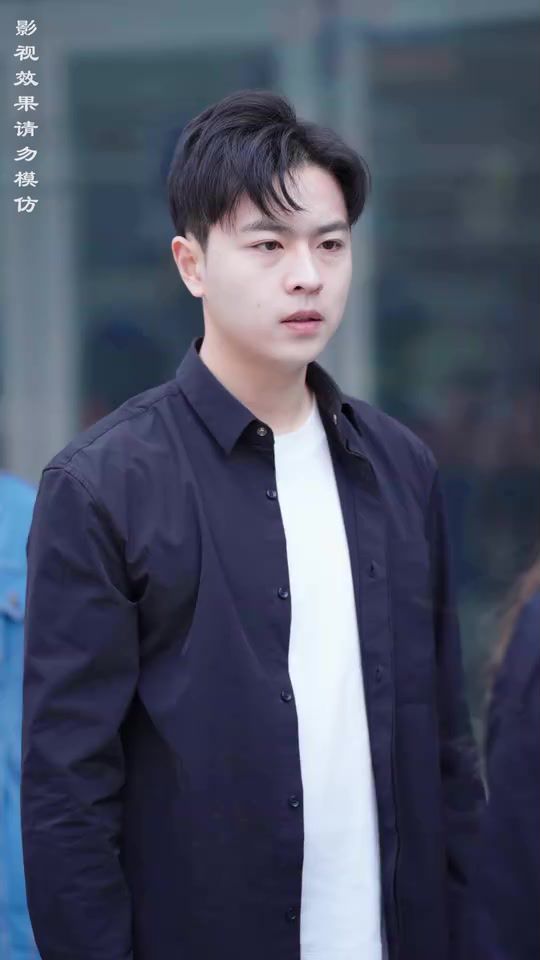 总裁老婆太粘人 2024 短剧 海报