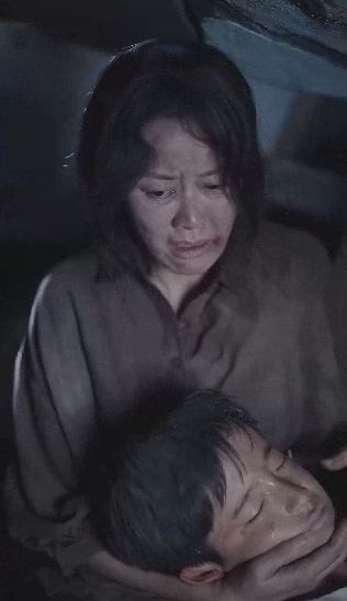 裴总糊涂啊那才是你妈妈 2024 短剧 海报