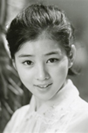吉永小百合头像