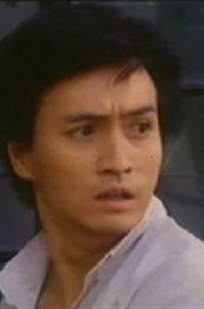 黎汉持头像