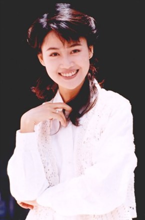 梁小冰头像