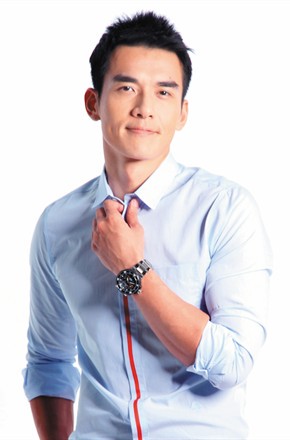 杨一展头像