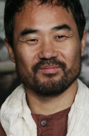 姜信日头像