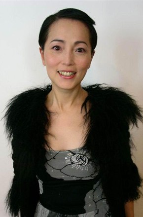苑琼丹头像
