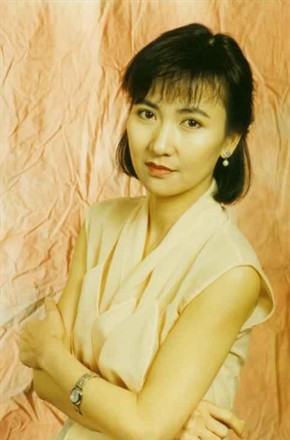 陈美琪头像