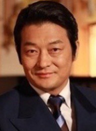 赵成夏头像