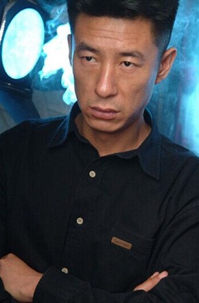 张立头像