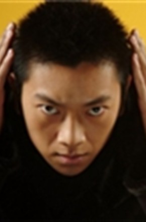 苗亮头像