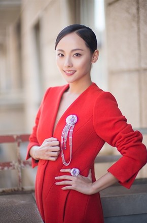 张嘉倪头像