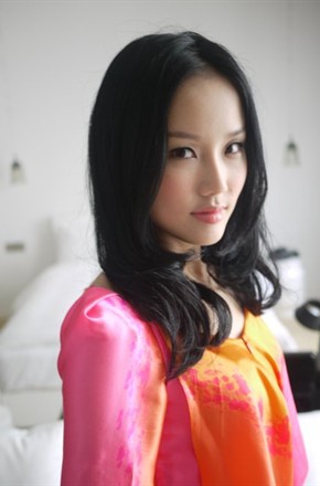 黄龄头像