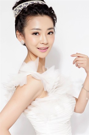王雨头像