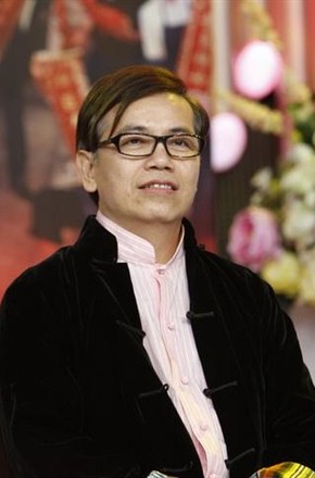 田启文头像