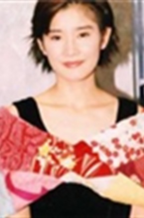 石田光头像