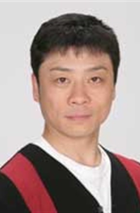 三宅弘城头像