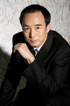 施京明头像
