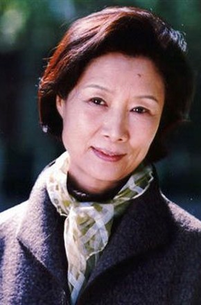 吕中头像