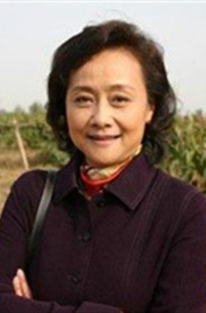 黄梅莹头像
