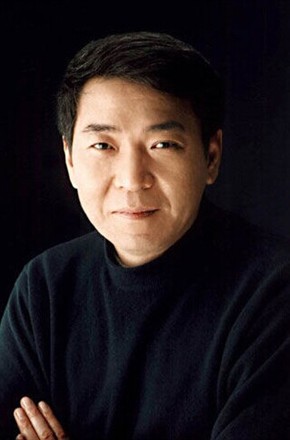 郑晓龙头像