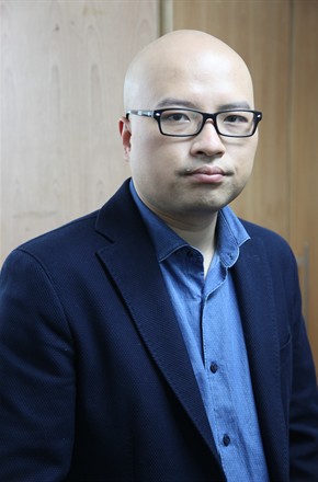 易小星头像